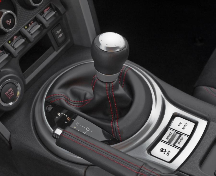  Subaru BRZ 2013 года  (US) (фото 11 из 100)